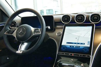Mercedes Klasa C 220 d 4-Matic Avantgarde Estate