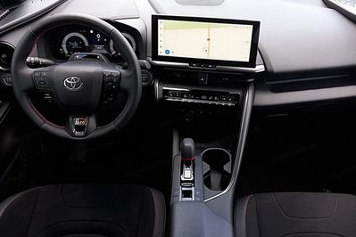 Toyota C-HR 2.0 PHEV Dynamic Force GR Sport Premiere Edition