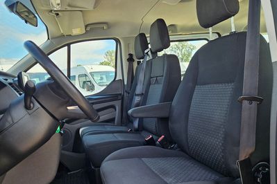 Ford Transit Custom Kombi L2H1
