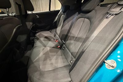 BMW Seria 1 118i Advantage