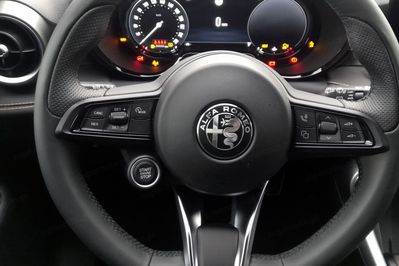 Alfa Romeo Tonale T4 Sprint