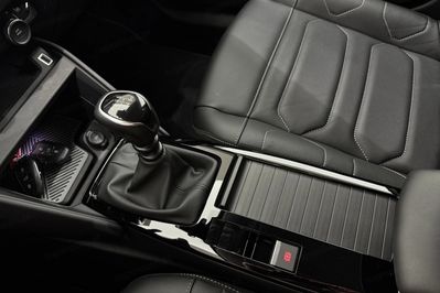 Citroen C4 PureTech Shine S&S