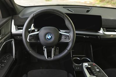 BMW iX2 eDrive20