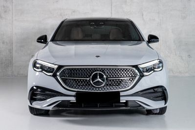 Mercedes Klasa E 220 d  4-Matic AMG