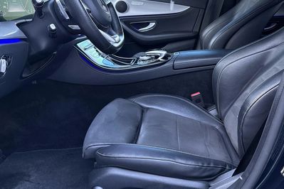 Mercedes Klasa E E 220 d 9G-TRONIC