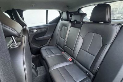 Volvo XC40 T5 Plug-In Hybrid Momentum Pro aut