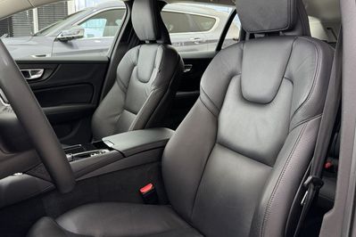 Volvo V60 T6 AWD Plug-In Hybrid Plus Bright aut