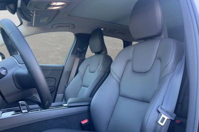 Volvo XC60 T6 Plug-in Hybrid AWD Plus Dark