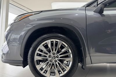 Toyota Highlander 2.5 Hybrid Prestige 4x4