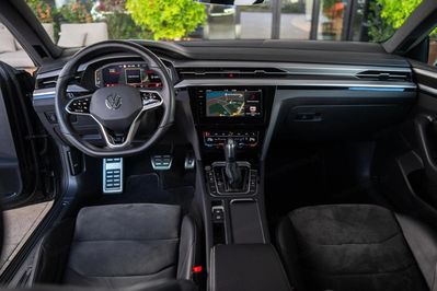 Volkswagen Arteon 2.0 TDI R-Line DSG