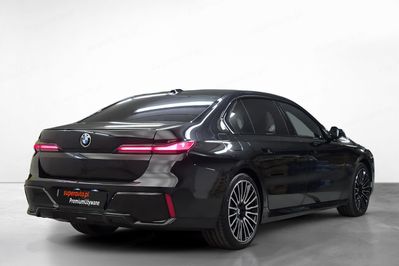 BMW Seria 7 740d xDrive mHEV M Sport