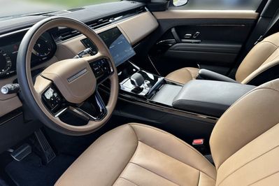 Land Rover Range Rover Sport D300 Dynamic SE