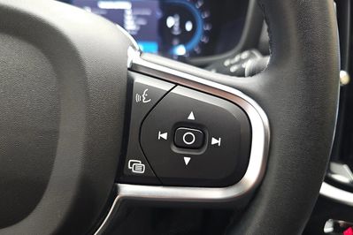 Volvo V60 B3 B Core