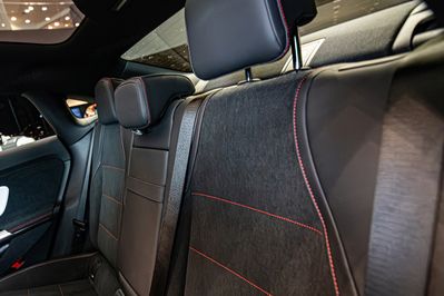 Mercedes CLA 220 4-Matic AMG Line
