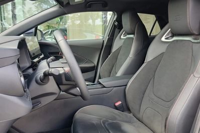 Toyota C-HR 2.0 PHEV Dynamic Force GR Sport