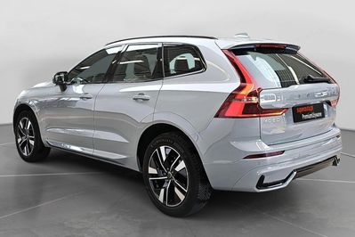 Volvo XC60 B5 B AWD Plus Dark