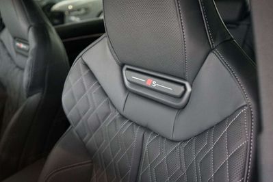 Audi A6 TDI quattro S line Avant