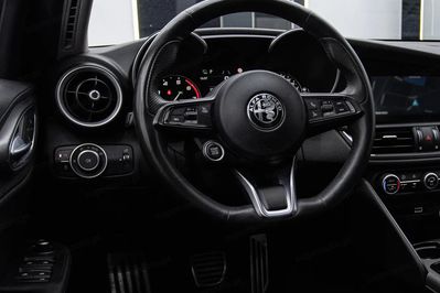 Alfa Romeo Giulia 2.0 Turbo Veloce Q4 aut