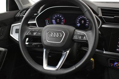 Audi Q3 35 TFSI S-Line