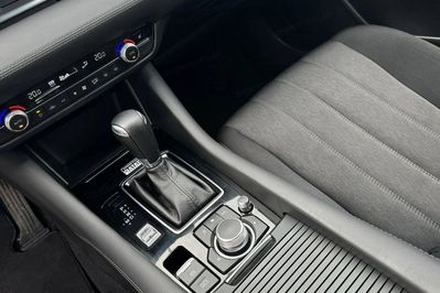 Mazda 6 2.0 Center-Line