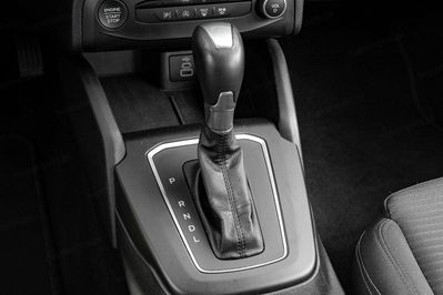 Ford Focus 1.0 EcoBoost mHEV Titanium aut