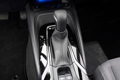 Suzuki Swace Elegance 1.8 Hybrid CVT