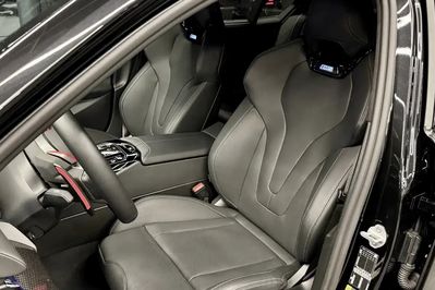 BMW Seria 5 M5