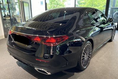 Mercedes Klasa E 200 4-Matic AMG