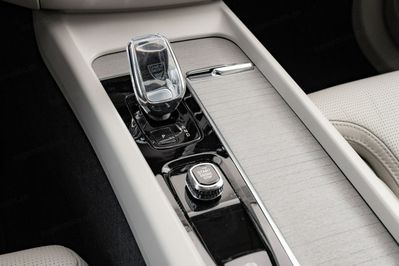 Volvo XC60 B5 B AWD Ultimate Dark