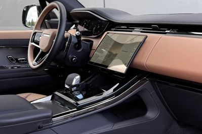 Land Rover Range Rover Sport D300 Dynamic SE