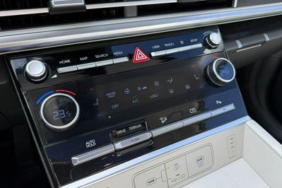 Hyundai Santa Fe 1.6 T-GDI HEV Platinum 4WD aut
