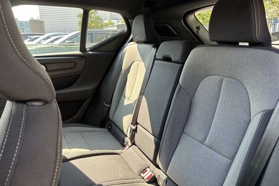 Volvo XC40 B3 Plus Dark