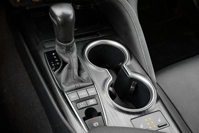 Toyota Camry 2.5 Hybrid