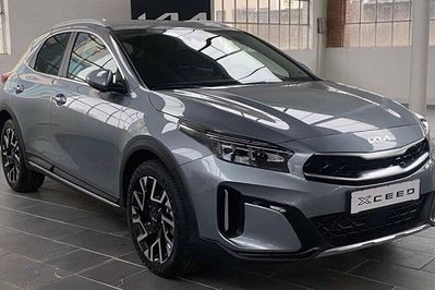 Kia XCeed 1.6 T-GDI Business Line DCT