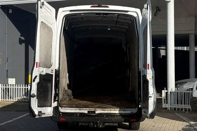 Ford Transit L4H3