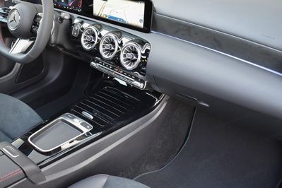 Mercedes Klasa A 220 4-Matic AMG Line