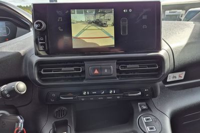 Peugeot Partner Van XL L2H1 EAT8