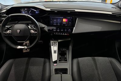 Peugeot 308 1.2 PureTech GT S&S EAT8