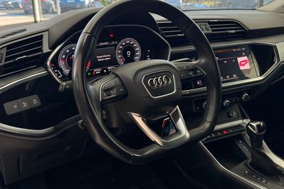 Audi Q3 35 TFSI mHEV S tronic