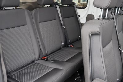 Ford Transit Kombi M1 350 L3H2 Trend A8