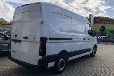 Renault Master L2H2 Extra AT9
