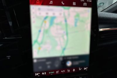 Renault Megane Techno E-TECH Comfort Range