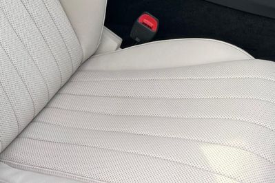 Mercedes E Klasa 300 de 4-Matic AMG