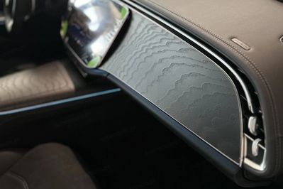 Mercedes Klasa E 300 e 4-Matic AMG