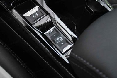 Peugeot 2008 GT S&S EAT8 1.2 PureTech