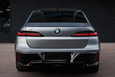 BMW Seria 7 740d xDrive M Sport