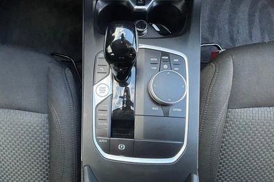 BMW Seria 1 118i Advantage