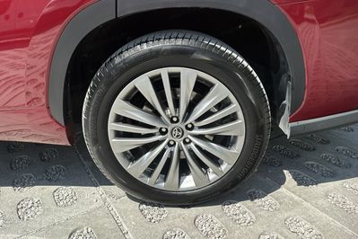Toyota Highlander Prestige 2.5 Hybrid