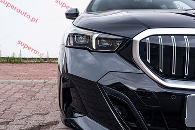 BMW Seria 5 Touring 520d xDrive M Sport