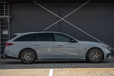 Mercedes Klasa E Kombi 300 de PHEV 4-Matic AMG 9G-Tronic